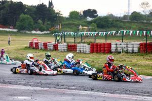 otomobil sporları karting